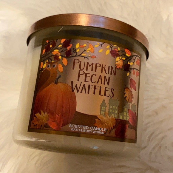 Pumpkin Pecan Waffles๐๐ง